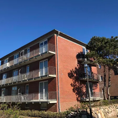 - Strandnah ヴェスターラント